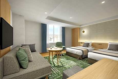 Deluxe Family Room with bath