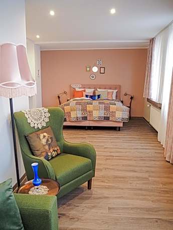 Deluxe Single Room