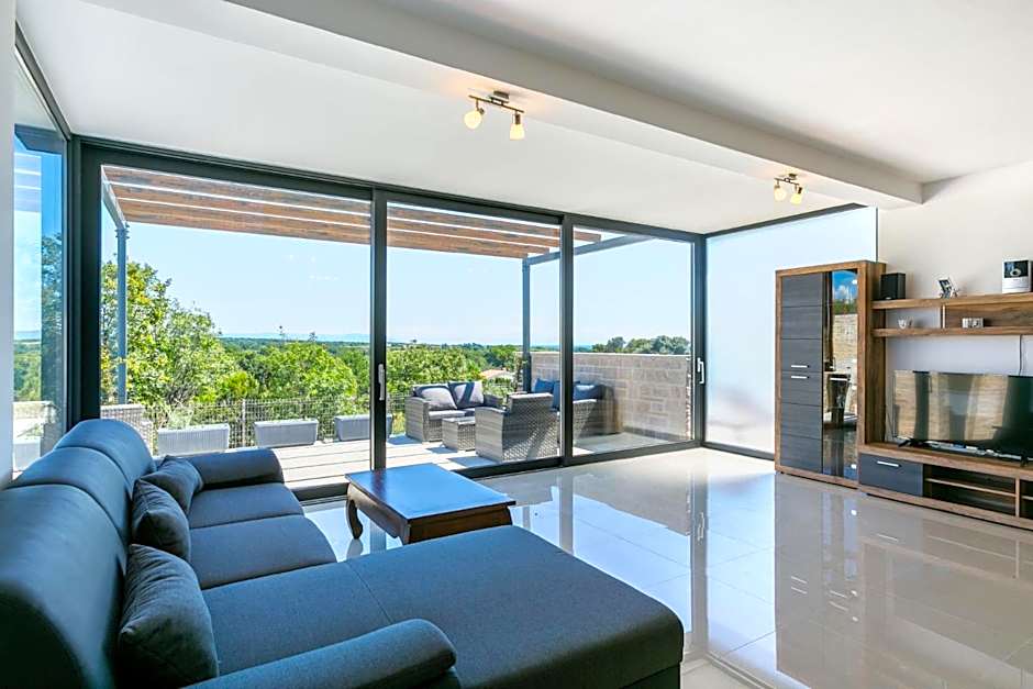 Deneris - App with Private Pool