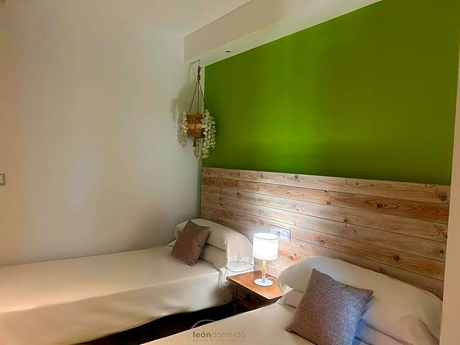 Hostal León Dormido