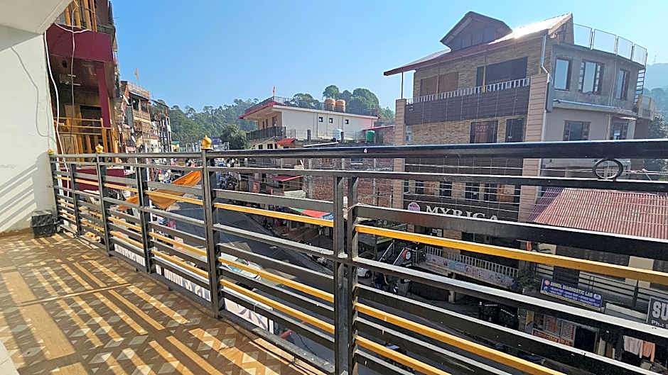 Hotel Twilight Banikhet Dalhousie