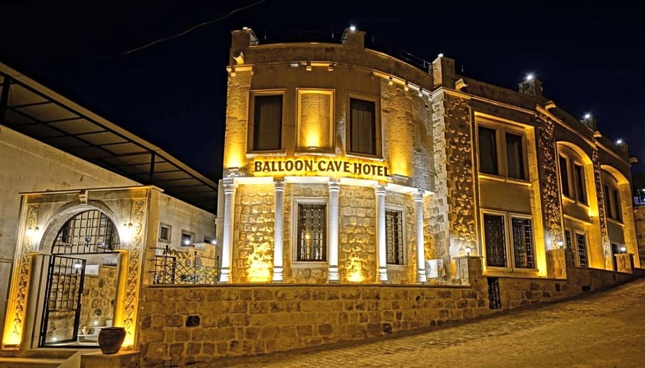 Balloon Cave Hotel