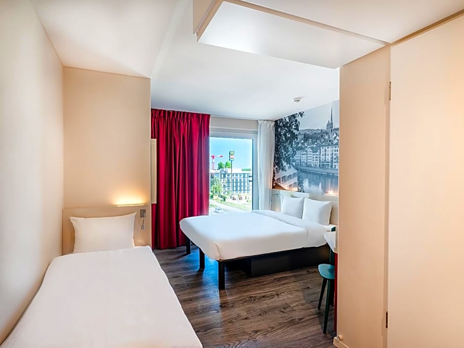 B&B HOTEL Zürich Airport