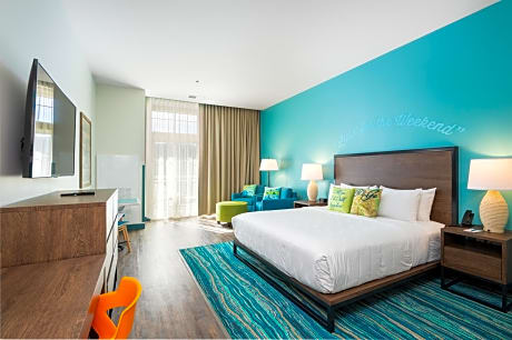 King Room with Balcony