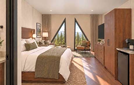 Twin Owls Cabin (1 Bedroom + 1 Bathroom)
