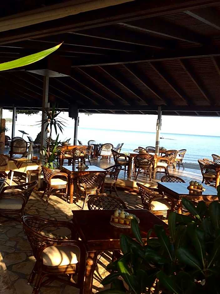 Ninos On The Beach Hotel