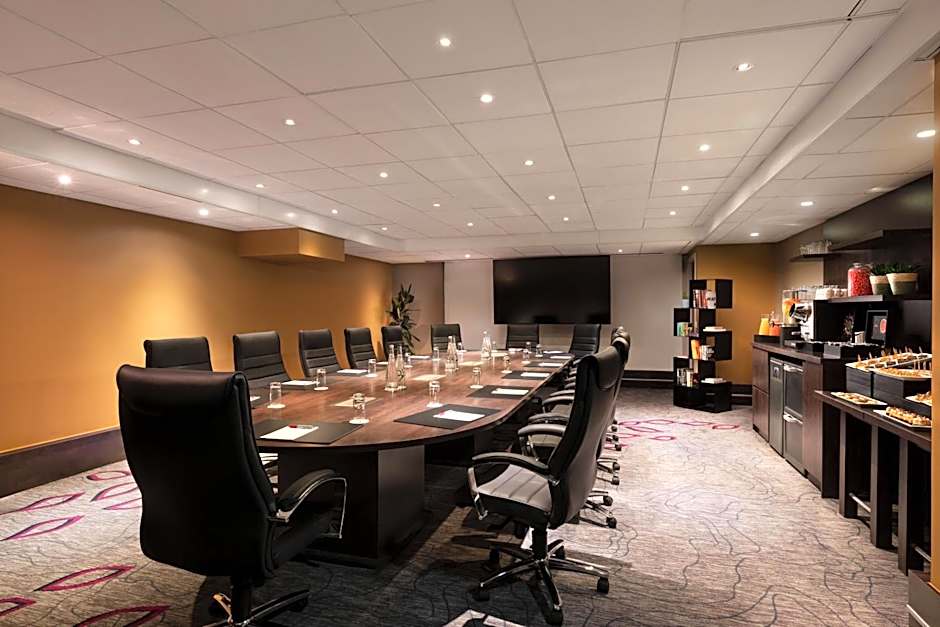 Paris Marriott Rive Gauche Hotel & Conference Center