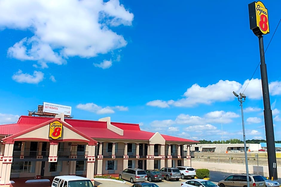 Super 8 By Wyndham Atlanta/Hartsfield Jackson Airport