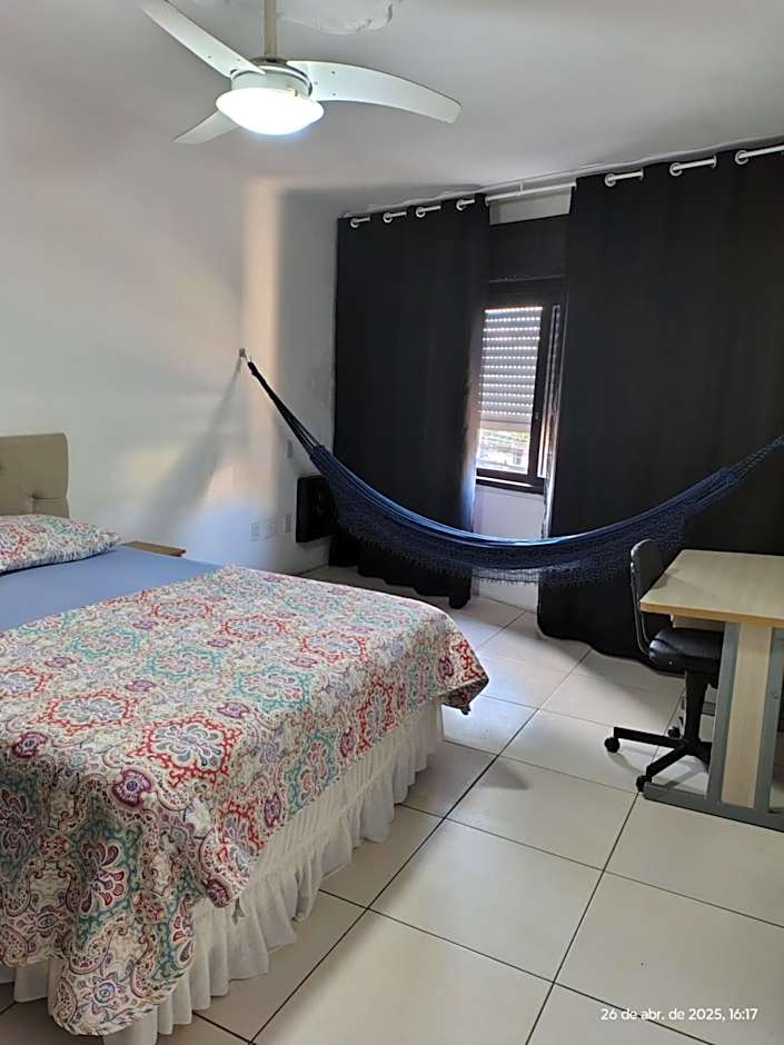 Hostap de frente com sacada