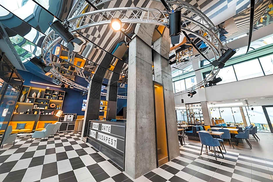voco Budapest D8 by IHG