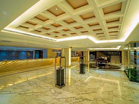 TOP TOURXiangtu·Wanyu (Tianzi Wharf, Beijing Road, Guangzhou)