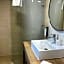 Kyriad Prestige Montpellier Ouest - Croix D'argent