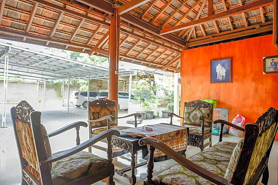 RedDoorz near Sleman City Hall 3 – Yogyakarta, MN