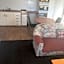 Gateway International Motel