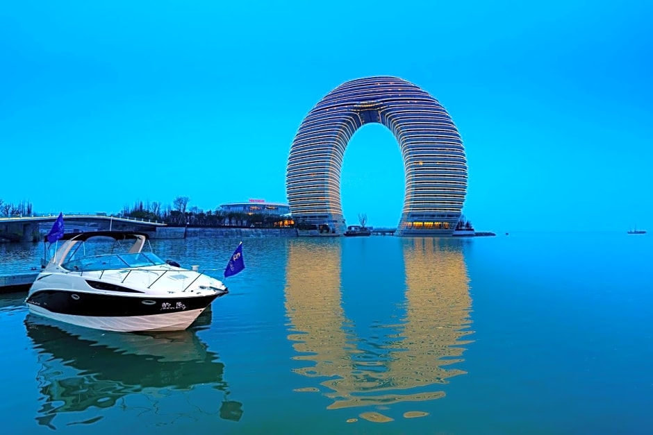 Sheraton Huzhou Taihu Lake Hot Spring Resort & Spa