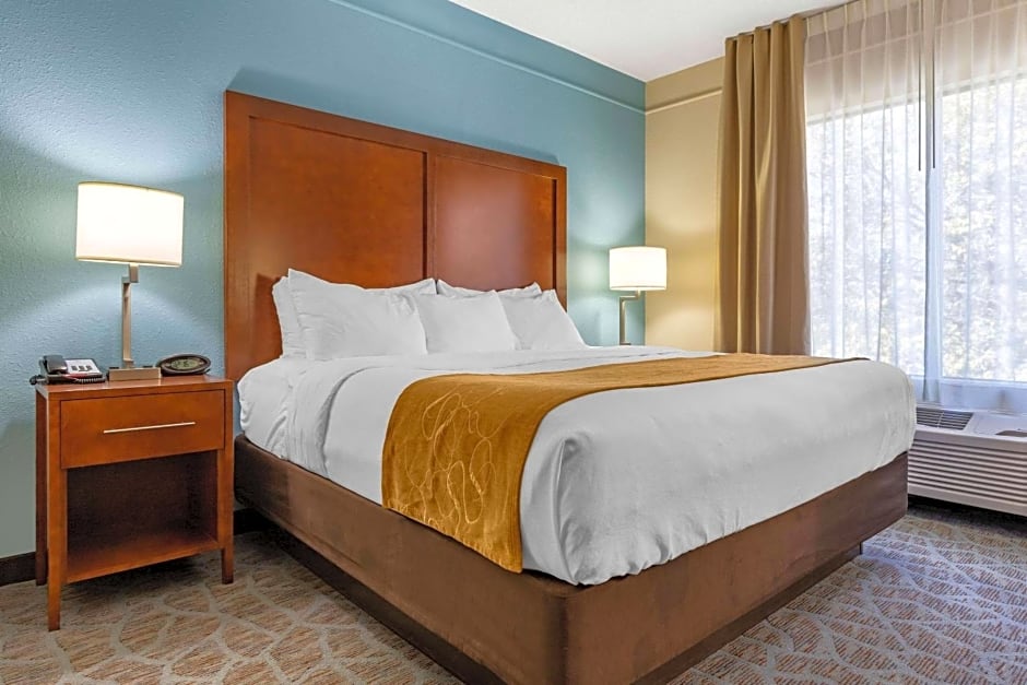 Comfort Suites Southport - Oak Island