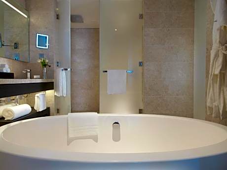 Single Superior Room