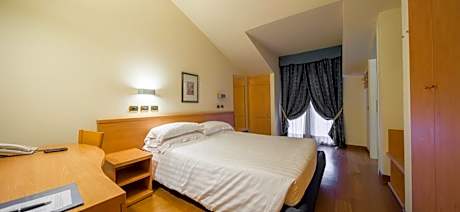 Triple Room with Balcony