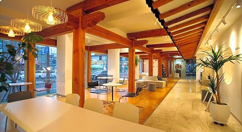 Jeonju Hanok Taejogung Hotel