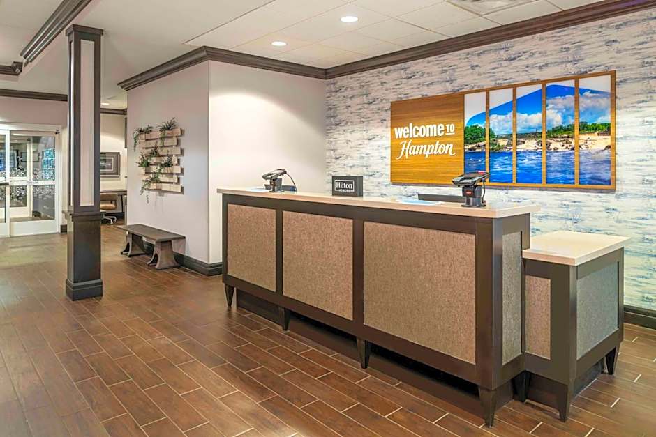 Hampton Inn By Hilton Lewiston/Auburn