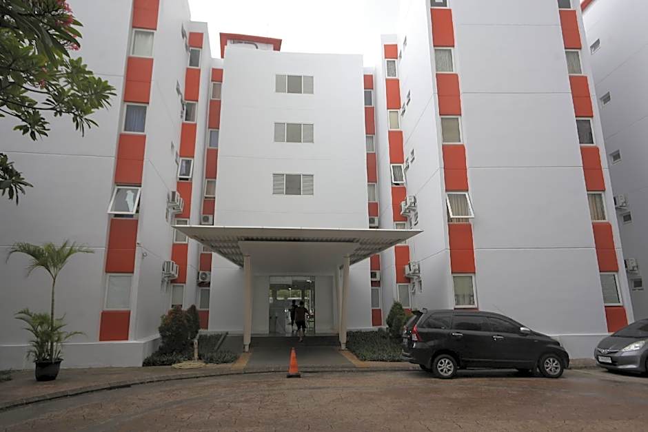 Hotel O Room Transit By At