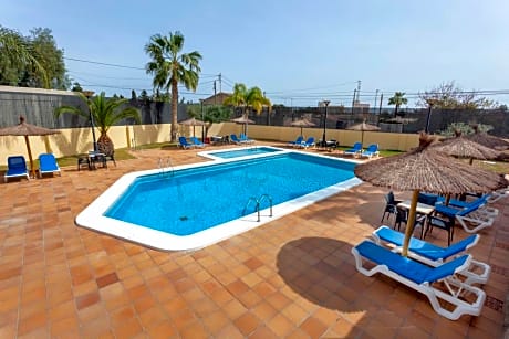Hotel Abril