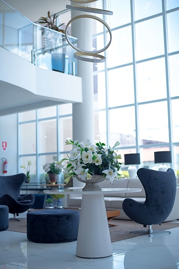 Bristol Infinity Hotel