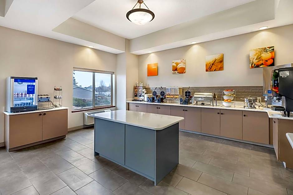 Comfort Suites Redmond Airport