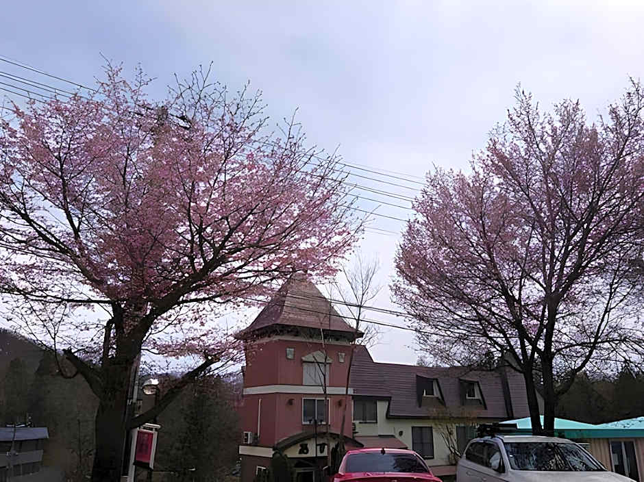 Petit Hotel Shitaka