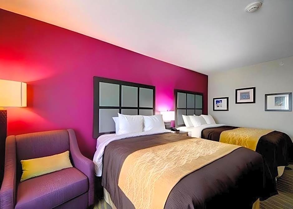 Comfort Inn & Suites