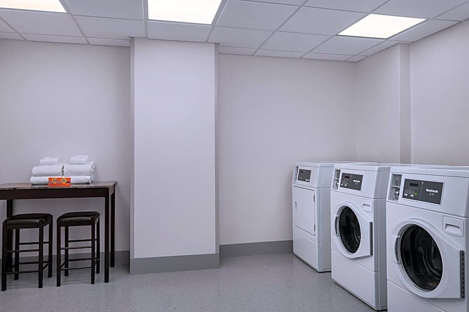 The Well House Hamilton, Tapestry Collection by Hilton