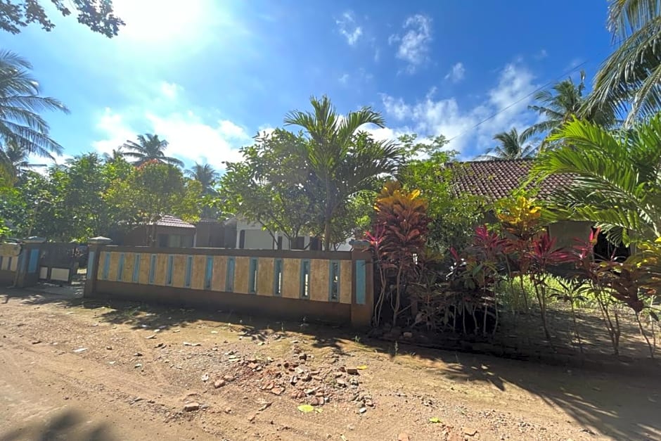 Hotel O Homestay Srikandi Pulau Merah BeachNearPantai Pancer