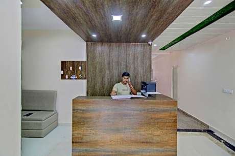 Capital O 35665 Yamnotri Retreat