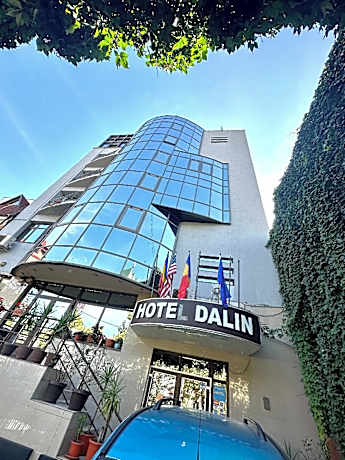 Dalin Hotel