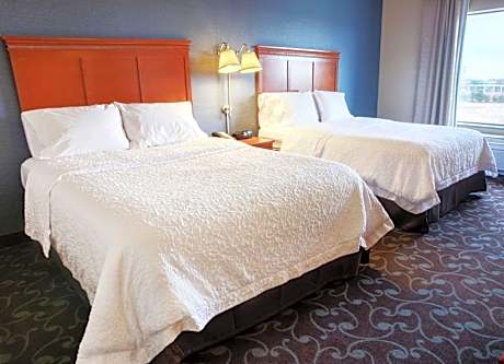 Queen Room with Two Queen Beds - Mobility and Hearing Access/Non-Smoking