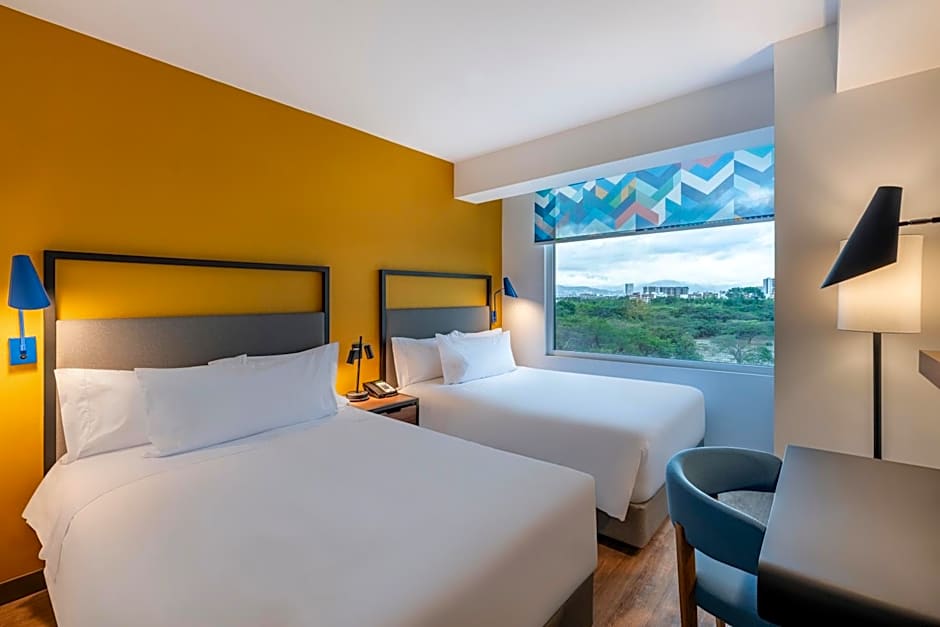 Tru By Hilton Cali Sur