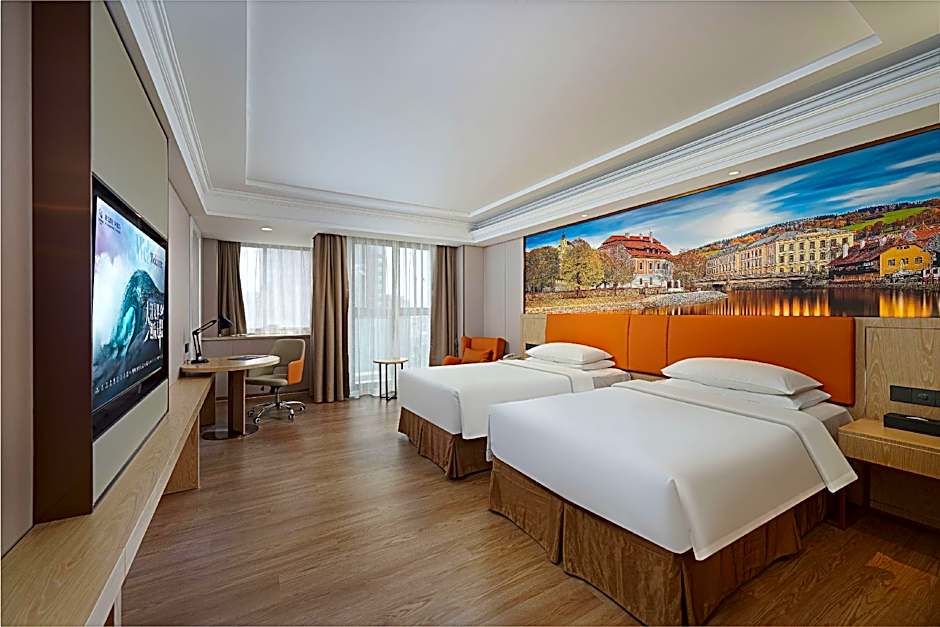 Vienna Hotel Rugao Zhengxiang Square branch