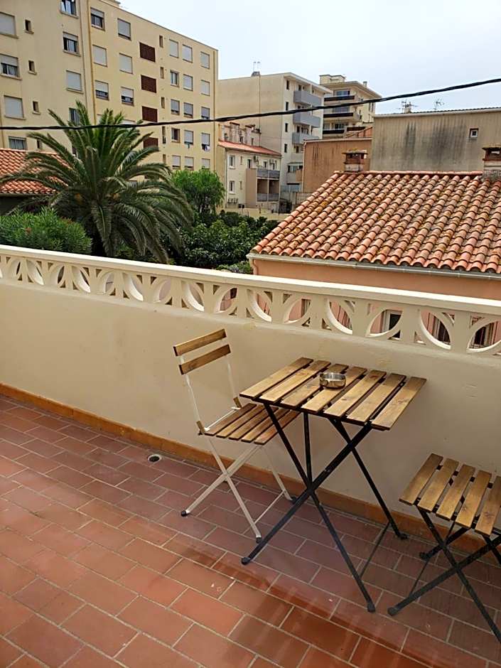 Ezz'Hotel Canet