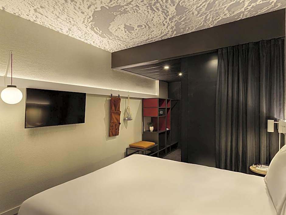 ibis Kyiv Beresteiska