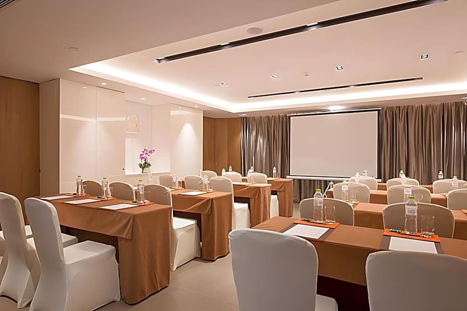 Minimax Premier Hotel Chengdu Citycenter – Chengdu, IL