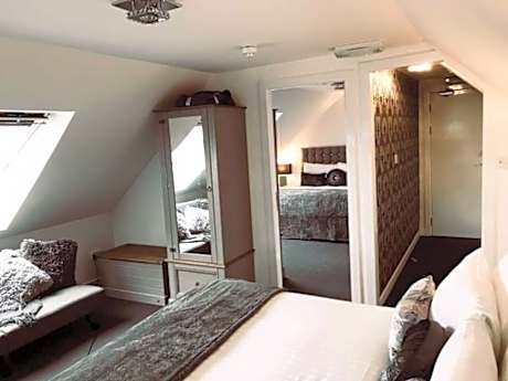 Family Room with Shower