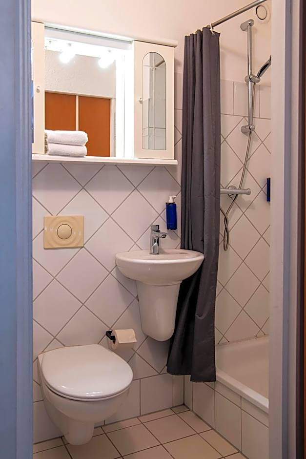 BeeVillage Messehotel Hannover Laatzen