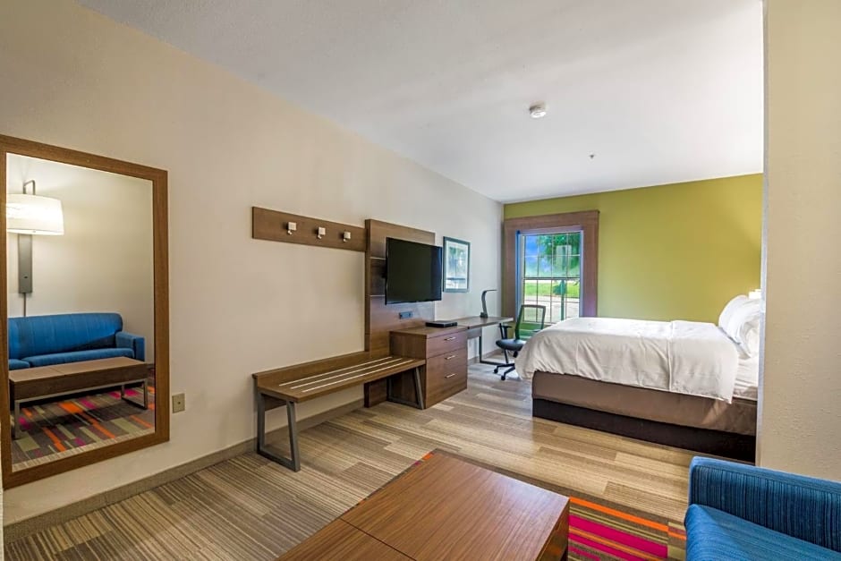 Holiday Inn Express Hotel & Suites Columbus By IHG