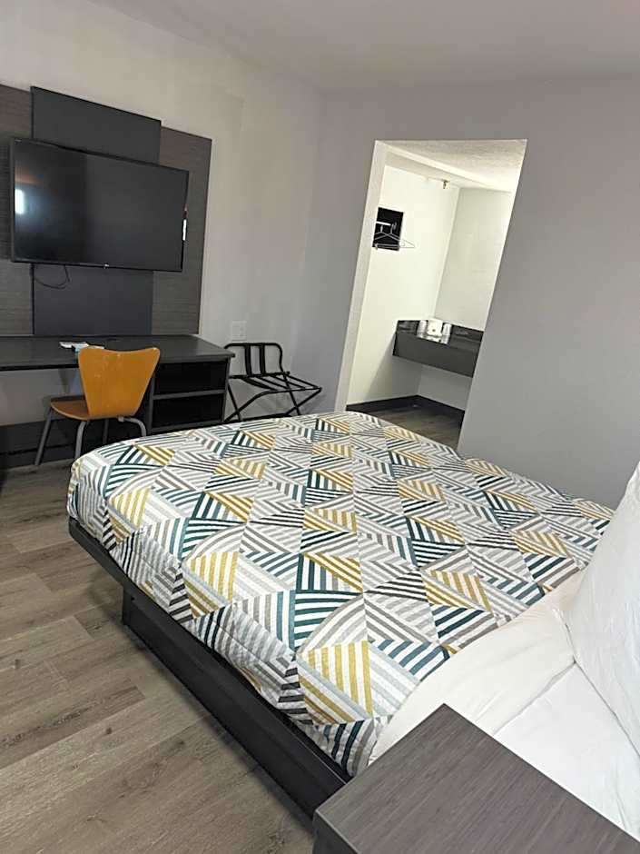 Motel 6-Bradenton, FL