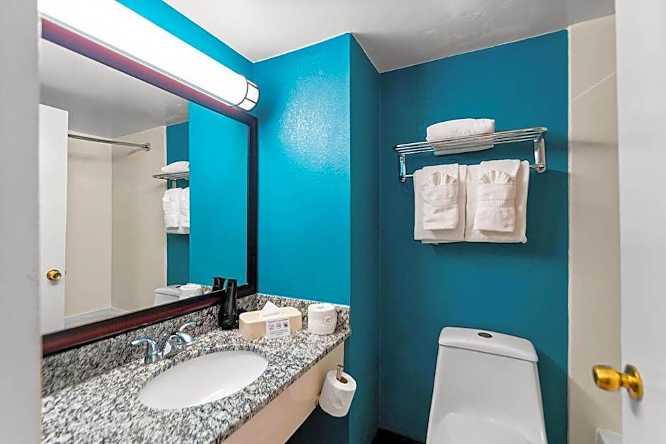 Clarion Inn Falls Church-Arlington
