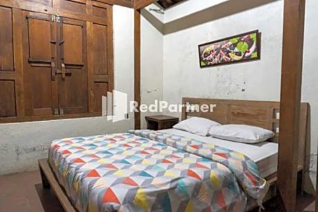 Javenir Hotel Tawangmangu Mitra RedDoorz