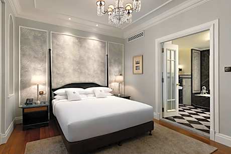 Deluxe Suite King - Heritage Wing