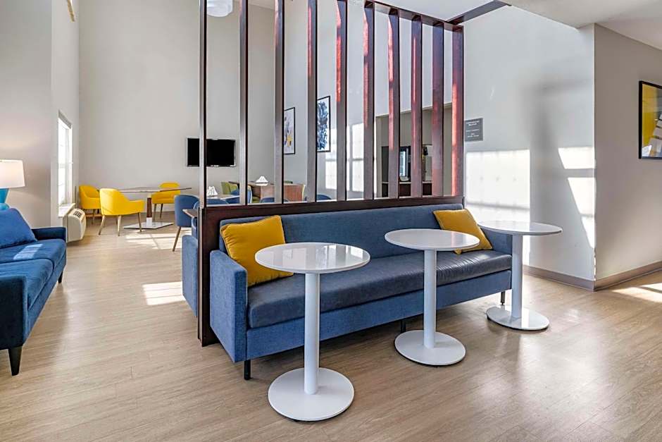 Comfort Inn & Suites Shelbyville