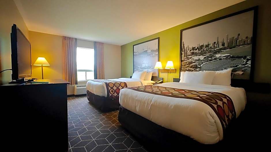 Super 8 by Wyndham Midland