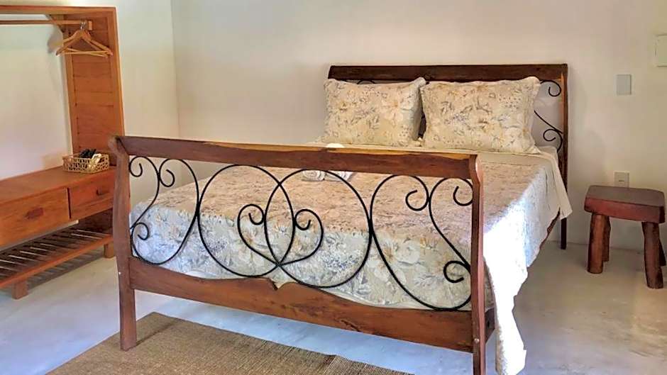 CHALÉ CAPOEIRA DOS MILAGRES